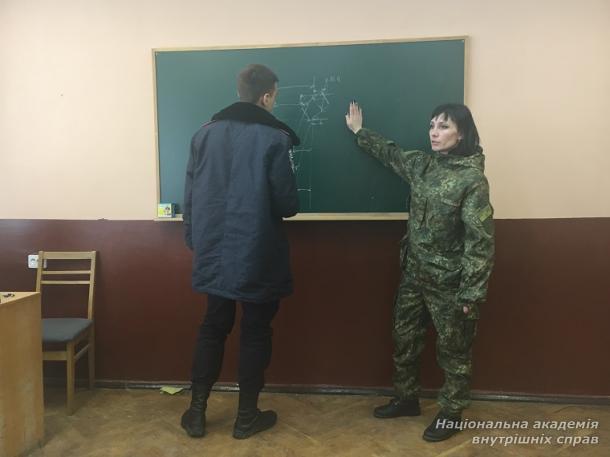 Практичне відпрацювання тактики огляду місця дорожньо-транспортної події