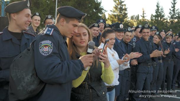 «Караоке на плацу»