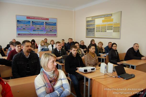 Працівники органів державної влади з питань запобігання і протидії корупції продовжують підвищувати кваліфікацію