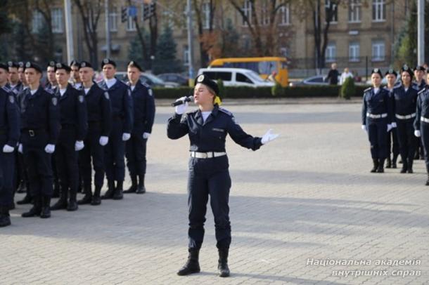 Передали справжній військовий дух