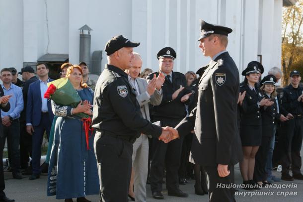 До дня захисника України в ННІ № 3 відкрили пам’ятний знак