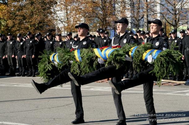 До дня захисника України в ННІ № 3 відкрили пам’ятний знак