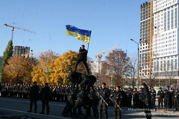 До дня захисника України в ННІ № 3 відкрили пам’ятний знак