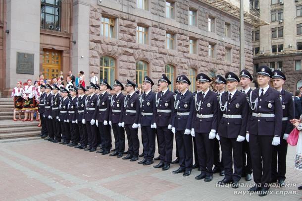 Благодійний бал