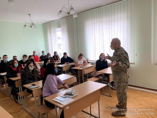 Військова освіта в НАВС