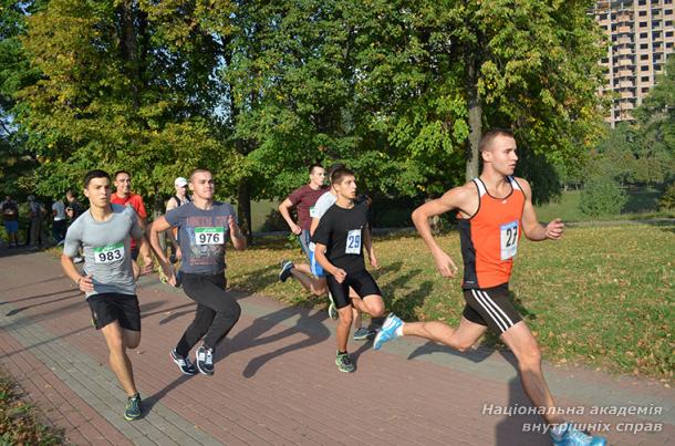 Участь курсантів в змаганнях з легкоатлетичного кросу