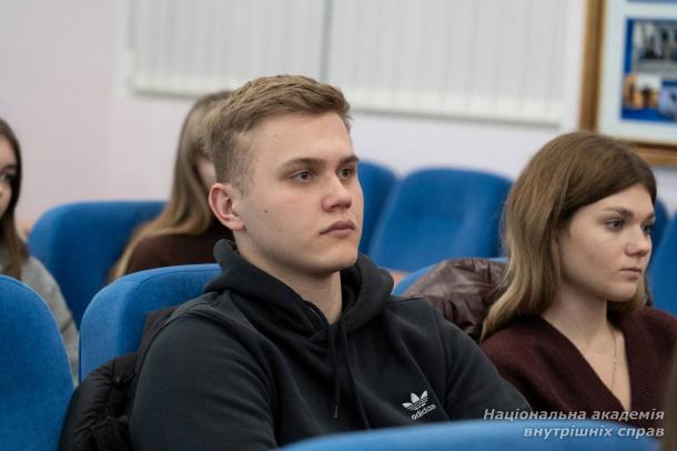 Мова має значення: у НАВС відбулася конференція до Міжнародного дня рідної мови Мова має значення: у НАВС відбулася конференція до Міжнародного дня рідної мови