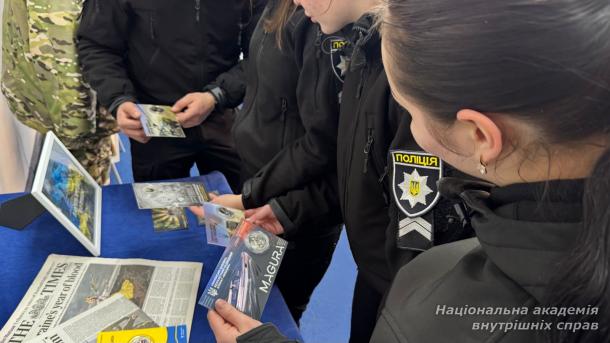 Здобувачі освіти НАВС відвідали виставку в Музеї МВС України Здобувачі освіти НАВС відвідали виставку в Музеї МВС України