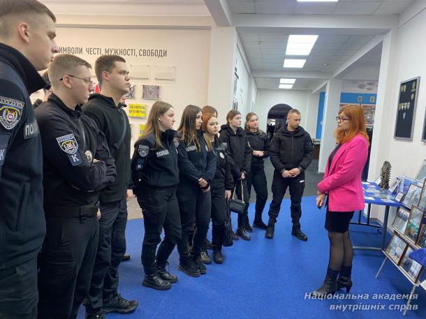 Здобувачі освіти НАВС відвідали виставку в Музеї МВС України Здобувачі освіти НАВС відвідали виставку в Музеї МВС України
