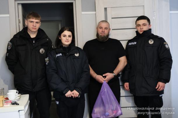 Турбота й підтримка: курсанти відвідали ветеранів у реабілітаційному центрі Турбота й підтримка: курсанти відвідали ветеранів у реабілітаційному центрі