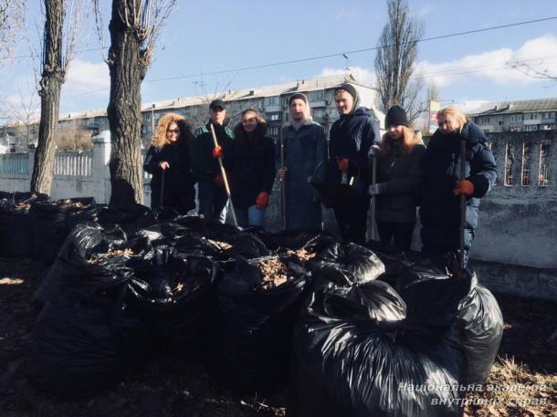 Волонтерська робота в ННІ №2