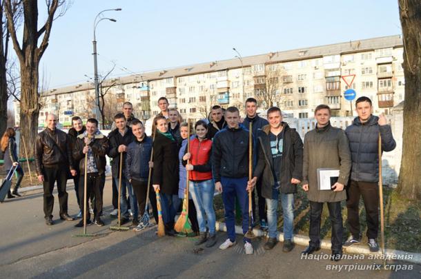 «Ми прибираємо, щоб було чисто»