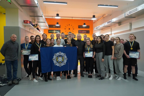 Чемпіонат з атлетичної гімнастики в НАВС: сила, воля та командний дух Чемпіонат з атлетичної гімнастики в НАВС: сила, воля та командний дух